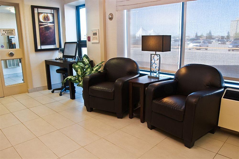 Days Inn & Suites By Wyndham Sault Ste. Marie On Dış mekan fotoğraf